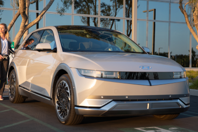 ヒョンデ 2022 IONIQ 5 Lounge AWD
